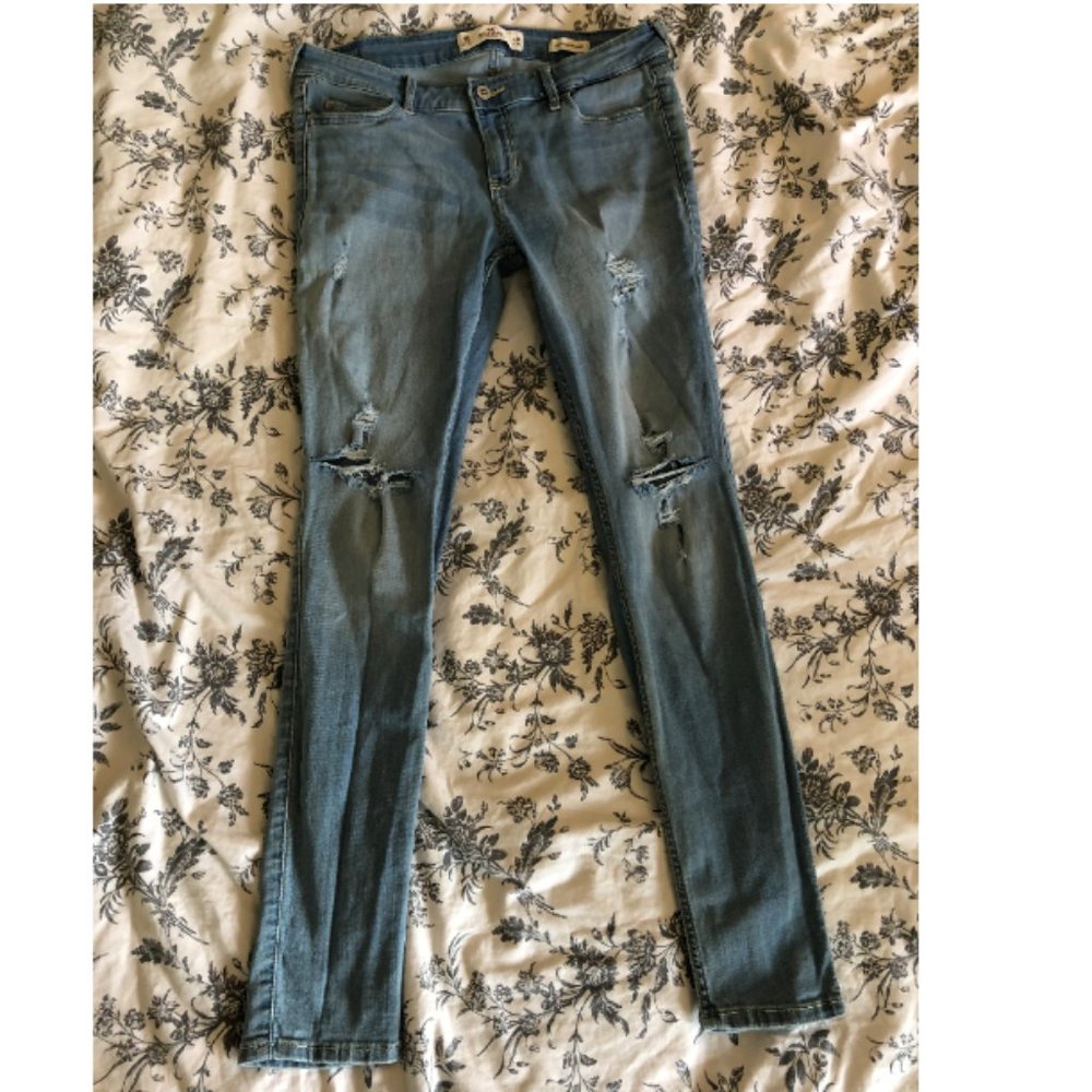 Hollister Low Rise Skinny Jeans